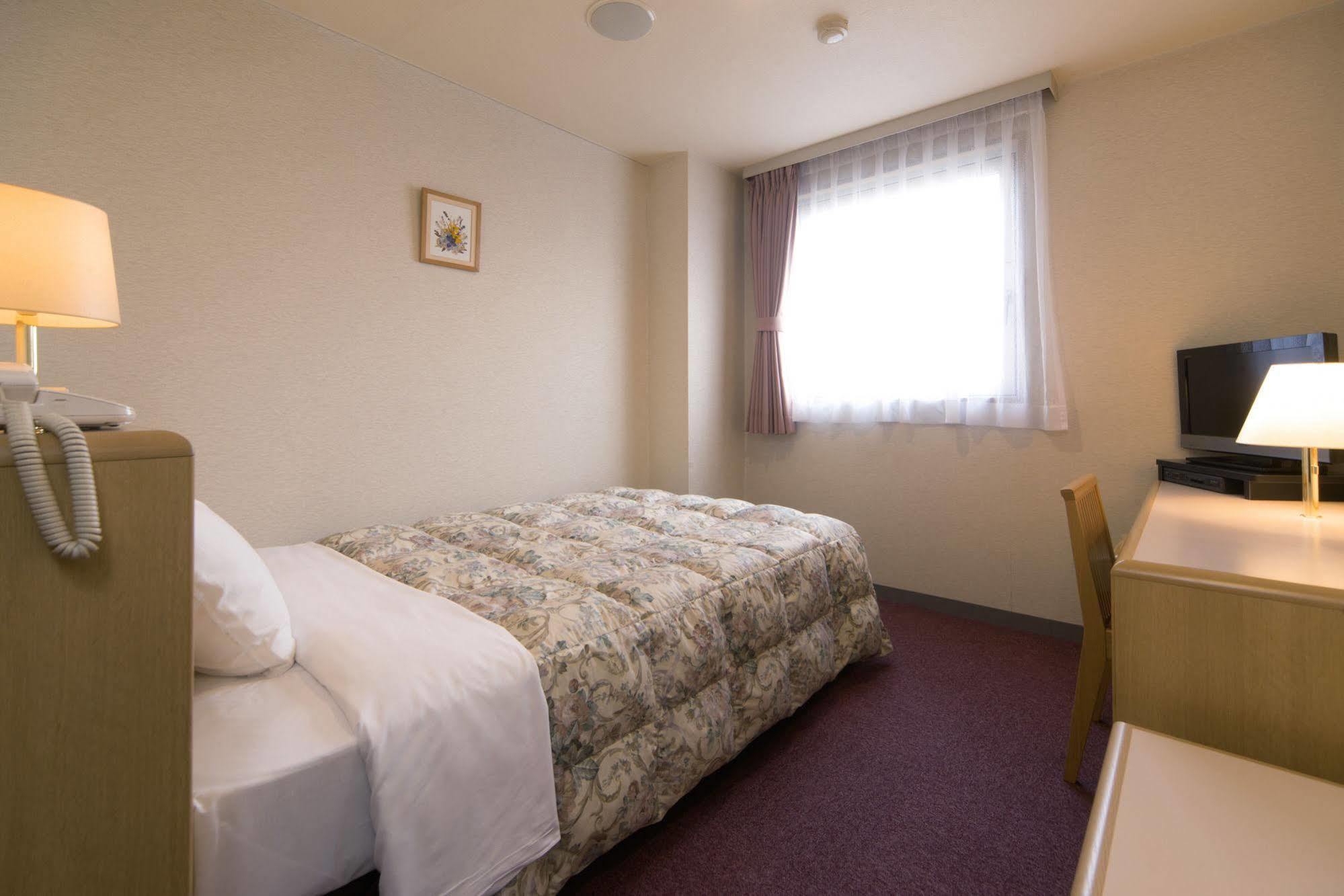 Mutsu Park Hotel Extérieur photo